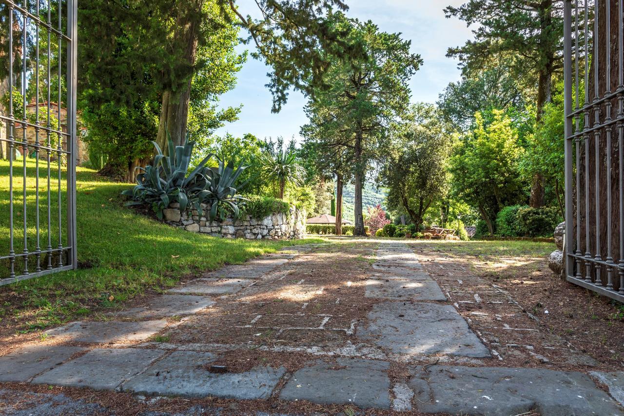 Monte Benichi Castelletto Di Montebenichiアパートホテル エクステリア 写真